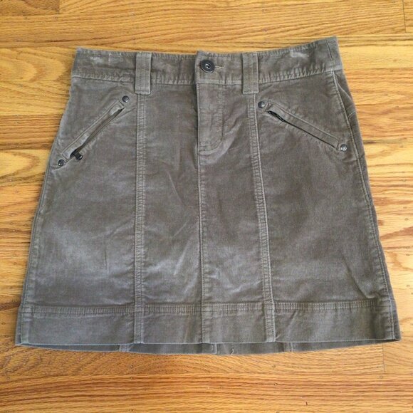 Athleta Dresses & Skirts - Athleta Women's Roseville Classic Taupe Skirt